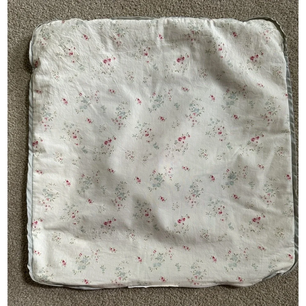 Simply Shabby Chic this lovely